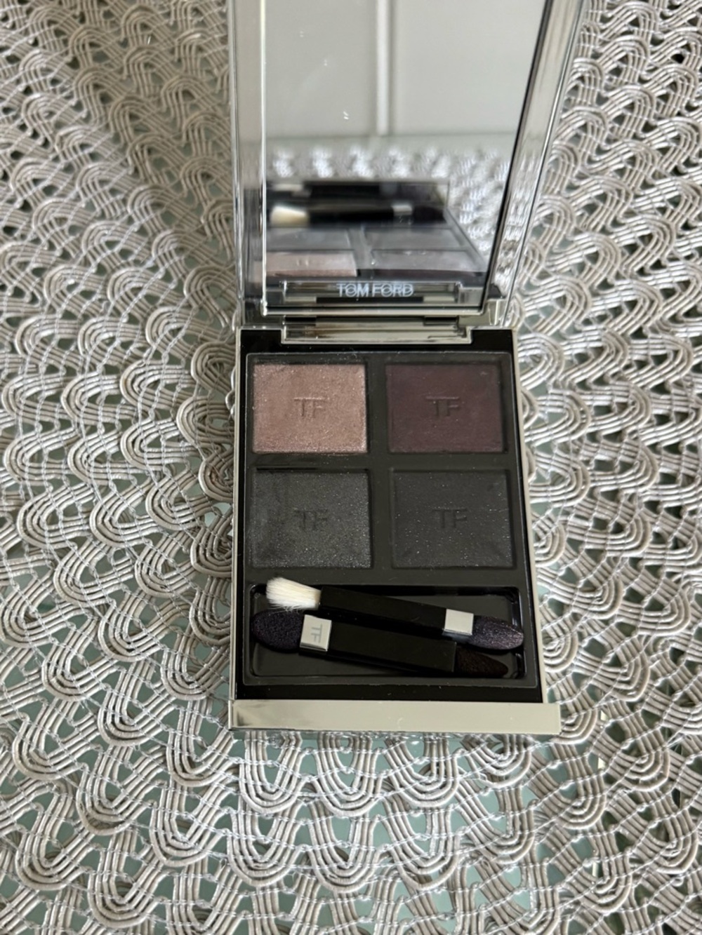 Tom Ford Smoky Eye Quad Eyeshadow - Taupe & Charcoal